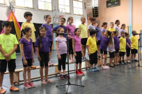  بالصور: حفل تخريج طلاب مدرسة الفرير الابتدائية في المركز الجماهيري بمدينة يافا 